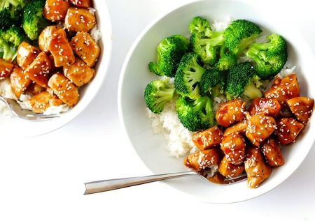 Borítókép: 10 perces teriyaki csirke, jó sok zöldséggel