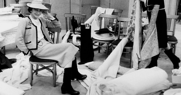 Borítókép: A múlt század legmerészebb divattervezőjének ritkán látott fotói