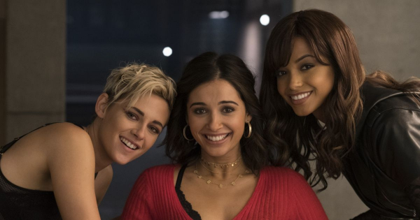 Borítókép: Angyalok démonszerkóban