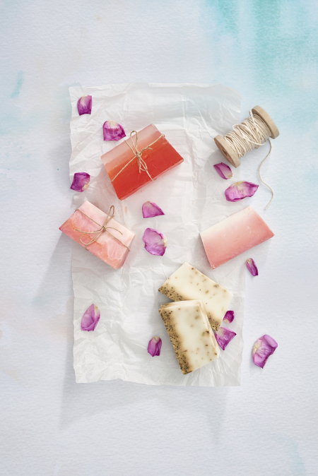 Borítókép: Egy kis luxus: saját készítésű szappanok