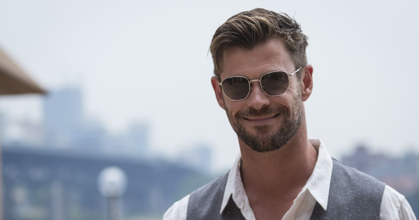 Borítókép: Hollywood legdögösebb pasija sem tökéletes 