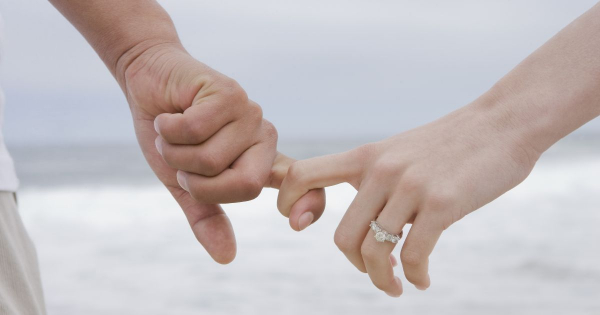 Borítókép: Sztárok, akik nyitott kapcsolatban élnek