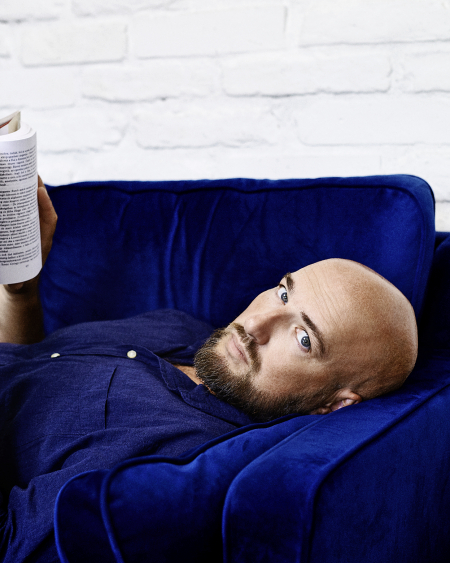 Borítókép: "Mert Grass úgy ír, ahogy szeretnék tudni írni. Úgy lát, ahogy szeretnék látni, mögétekinteni, elemezni"