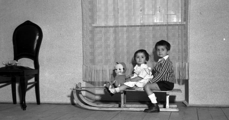 Borítókép: Mákos nudli és szánkó – így ünnepelték a magyarok a karácsonyt a 20. század hajnalán