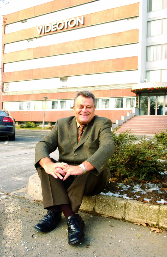 interjú,playboy,széles gábor