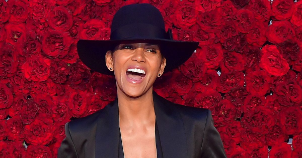 Borítókép: 45 fölött gyereket vállalni menő!