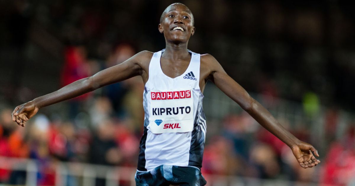 Rhones Kipruto,valencia,futás,10km,világrekrod