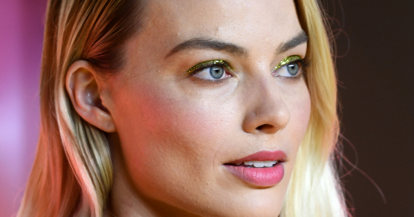 Borítókép: 6 híres nő, akinek az arcvonásait a legtöbben kérik a plasztikai sebésznél