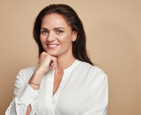 Borítókép: „Ha ezt az alapozót használom, azt hiszik, kipihentem magam”