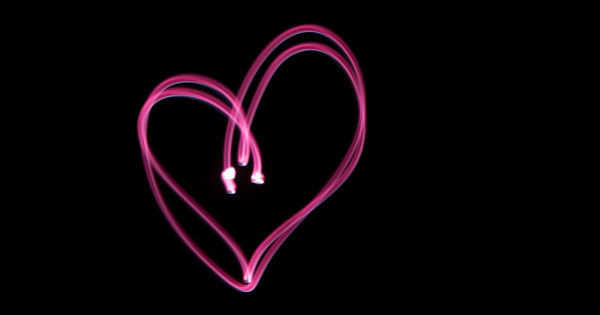 Borítókép: Szívmelengető grafikák a szerelemről Valentin-napra