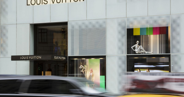 Borítókép: Hedonista élményt kínál a francia divatház első kávézója