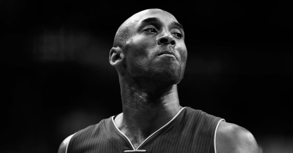 Jlo és Michael Jordan is könnyek közt búcsúzott! Tízezer ember köszönt el örökre Kobe Bryanttől