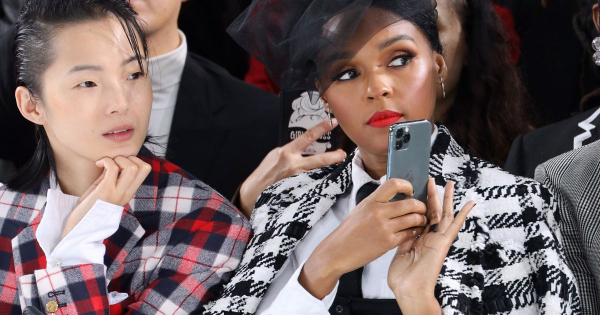 Borítókép: Janelle Monáe maga a tökéletes francia sikk