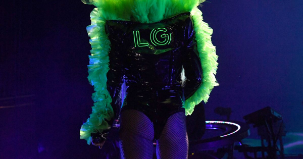 Borítókép: Sztárok, akik vetkőzésből éltek, mielőtt befutottak