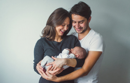 Borítókép: Minden, amit a babaváró hitel igénylését megelőzően tudni érdemes