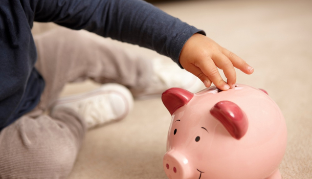 Borítókép: Hogyan takarékoskodjunk koronavírus idején? 10+1 okos tipp, amivel csökkentheted a költségeidet