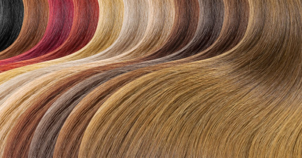 Borítókép: Az otthoni hajfestés 5 aranyszabálya