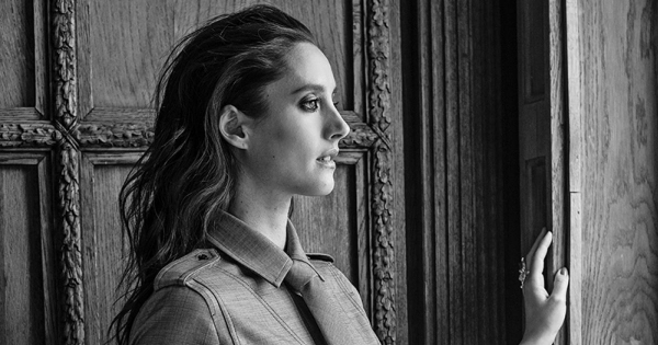 Borítókép: Tudtad? Címlaplányunk, Trokán Nóra énekelni is tud, nem is akárhogyan