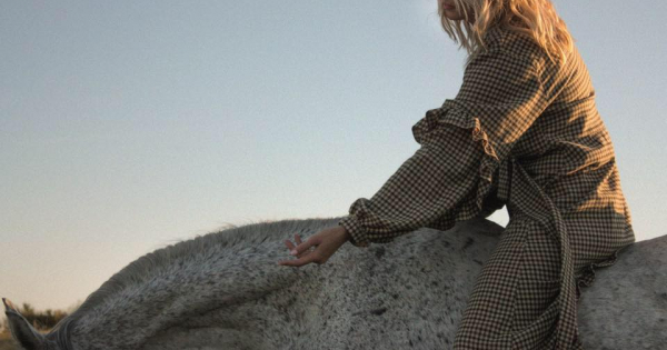 Borítókép: #Vegyélhazait – Daige, sportos coolból, nőies cool