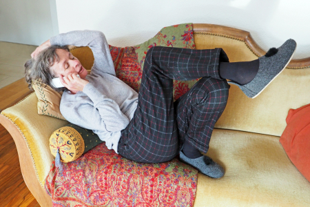 Borítókép: Hogyan vond be a karanténban élő idős szüleidet a családod életébe?