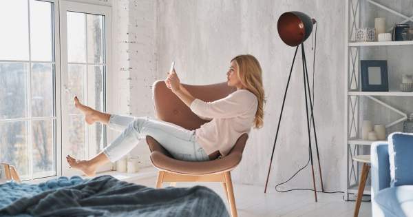 Borítókép: A karanténban is kell fényvédőt viselni?