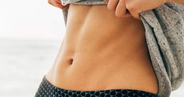 Borítókép: A szupermodellek tudják, hogyan kell szexin hordani a tréningnadrágot