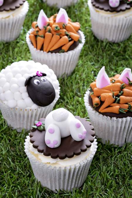 Borítókép: Muffin, amitől húsvéti hangulatba kerülsz: megérkezett a bárány meg a nyuszi!   