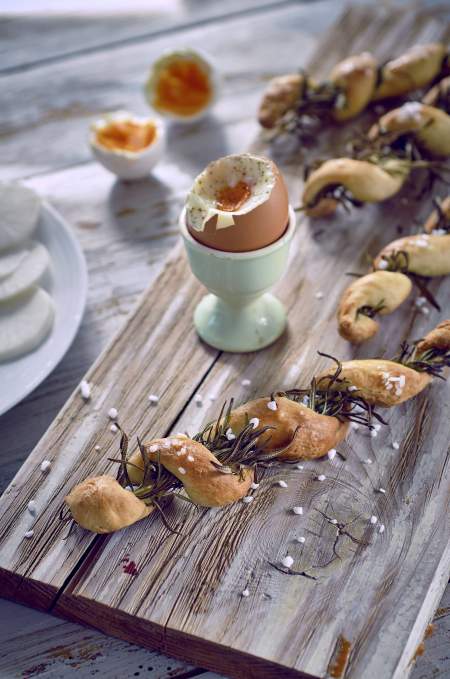 Borítókép: Az olaszok borkorcsolyája: rozmaringágas grissini recept