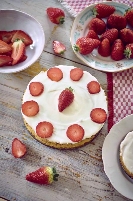 húsvét2020,húsvét,eper,sajttorta,epressajtorta,zabos süti,cukormentes torta