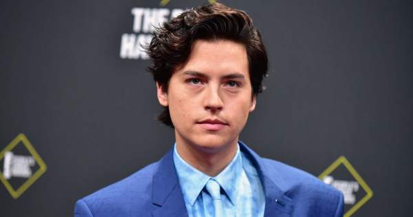 Cole Sprouse félrelépett Kaia Gerberrel? A Riverdale színészénél betelt a pohár!