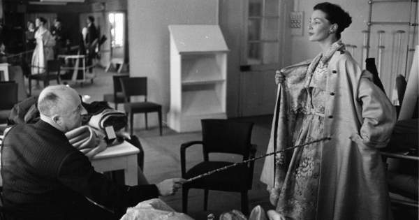 Borítókép: Egy varázslatos óra Christian Diorral