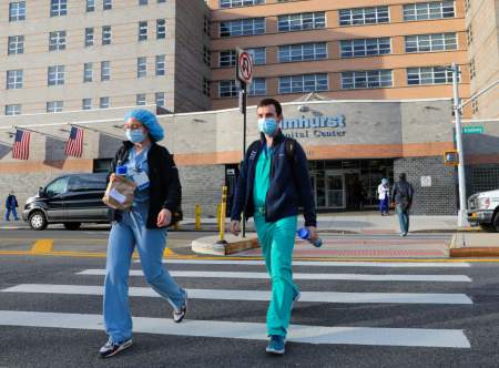 Borítókép: Háromnapos nyaralással lepték meg egy New York-i kórház 4000 dolgozóját a koronavírus elleni küzdelem elismeréseképpen