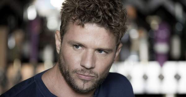 Ryan Phillippe kidolgozott testétől még mi is lángra lobbanunk