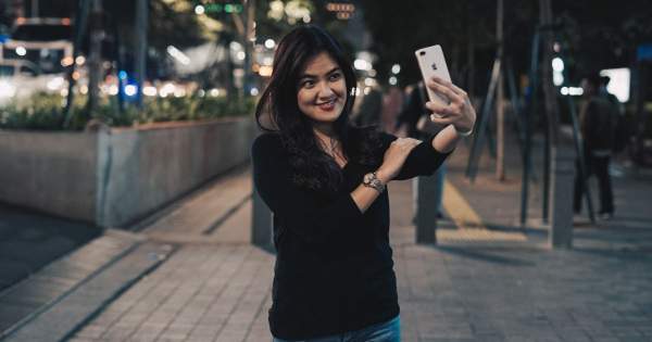 Borítókép: Nincs szükség Fortuna asszonyra, így készíts tökéletes szelfit!