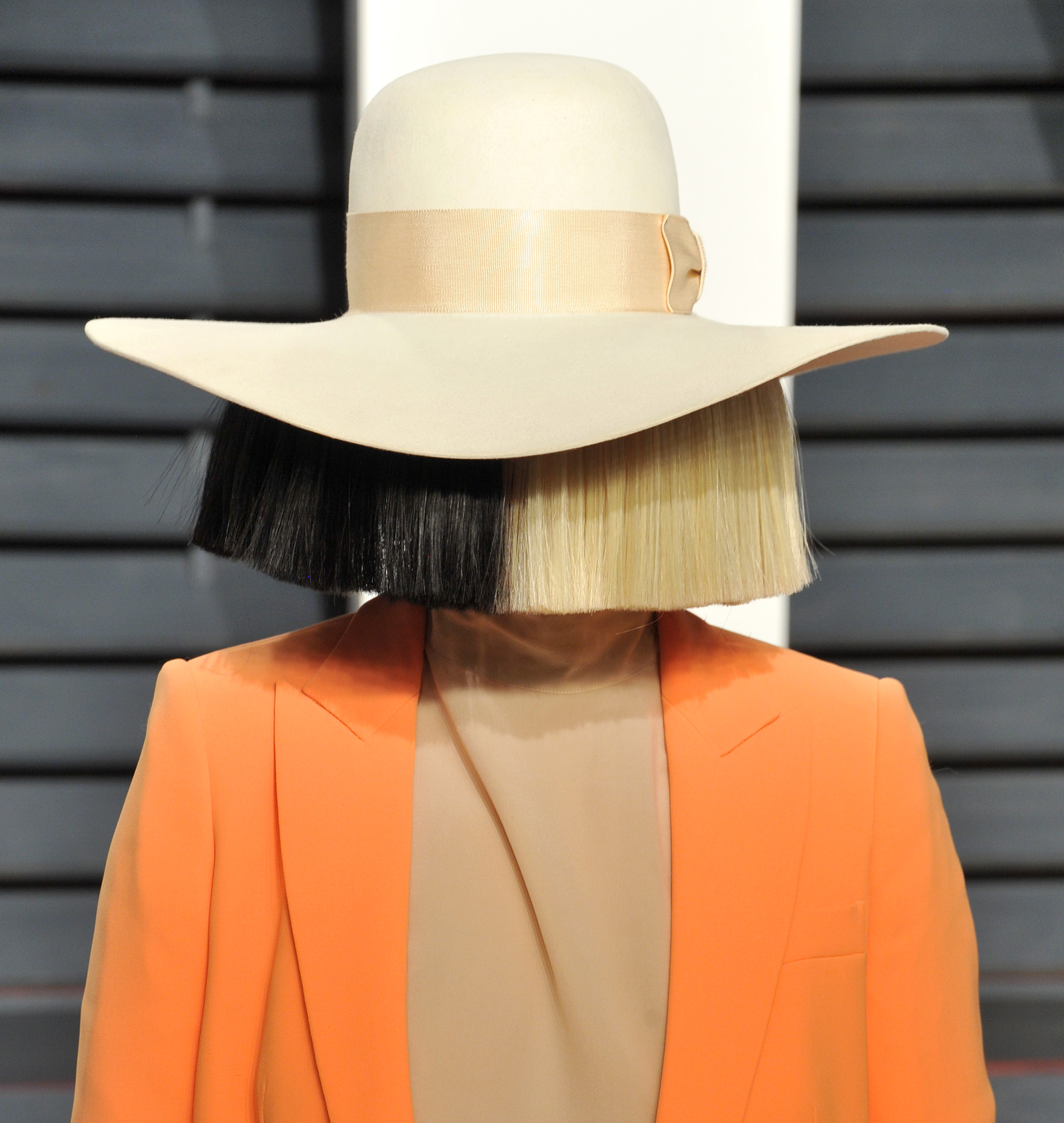 sia