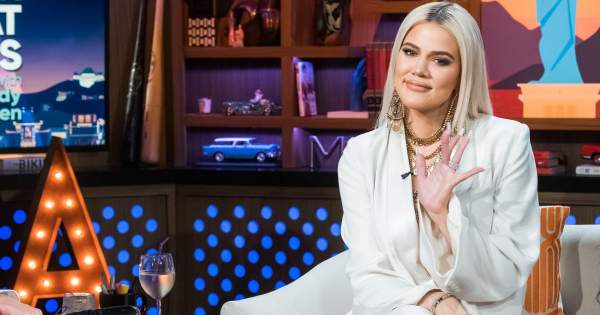 Borítókép:  Felismerhetetlenné operálták Khloé Kardashian arcát