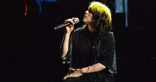 Borítókép: A 18 éves sztár merész rövidfilmmel hívja fel az ostoba megszégyenítőkre a figyelmet