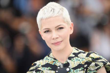 Borítókép: Megszületett Michelle Williams második kisbabája