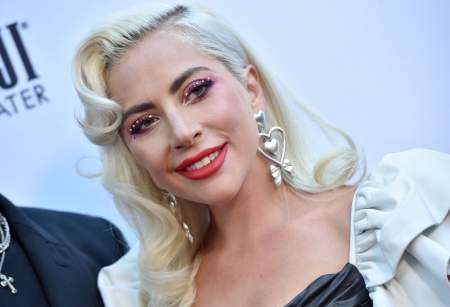 Borítókép: Oké, hogy Hollywoodban mindenki nevet változtat, de miért?