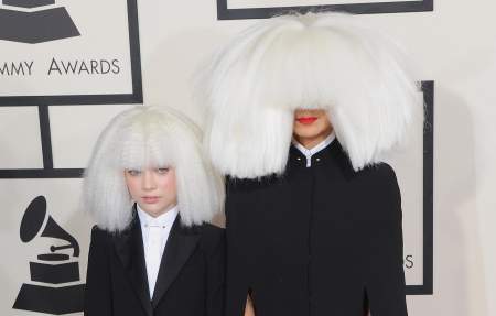 Borítókép: Sia elmeséli, hogyan védte meg a tinédzser táncoslányt Harvey Weinsteintől