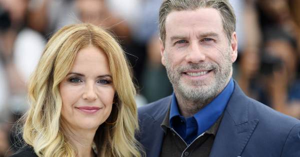Hollywood gyászol! Mellrákban hunyt el Kelly Preston, John Travolta összetört