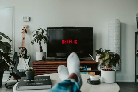 Borítókép: Ezek most a Netflix legsikeresebb sorozatai a nézettség alapján