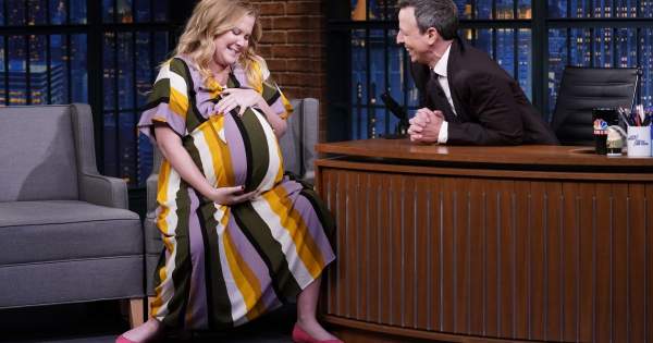 Borítókép: ﻿Amy Schumer imádja szülés utáni curvy vonalait
