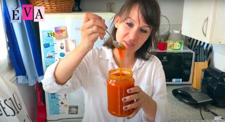 Borítókép: Hogyan főzi élete első lekvárját egy anti-konyhatündér? Videó!