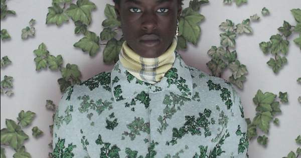 Borítókép: Egy ghánai festőművész a Dior új kampányának arca