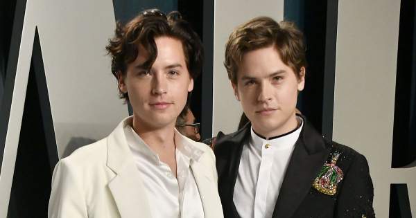 Cole Sprouse sosem látott közös képpel köszöntötte fel ikertesóját a szülinapján 