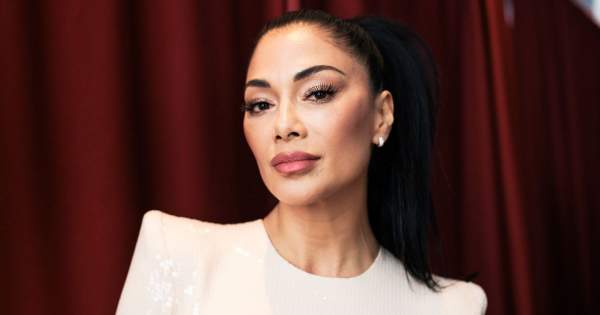 Borítókép: Nicole Scherzinger a paradicsomban nyaral: nézd meg retusálatlan bikinis fotóit!