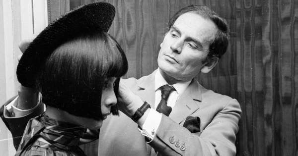 Borítókép: Film készült Pierre Cardinról, a látnoki képességű divatmogulról