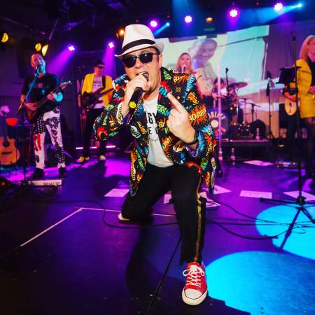 Borítókép: Kapuzárási pánikod van? Szállj be egy zenekarba!