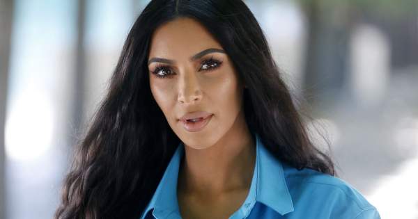 Borítókép: Kardashian álom: meztelenkedéssel ünnepelte sikeres fehérneműmárkáját a sztár